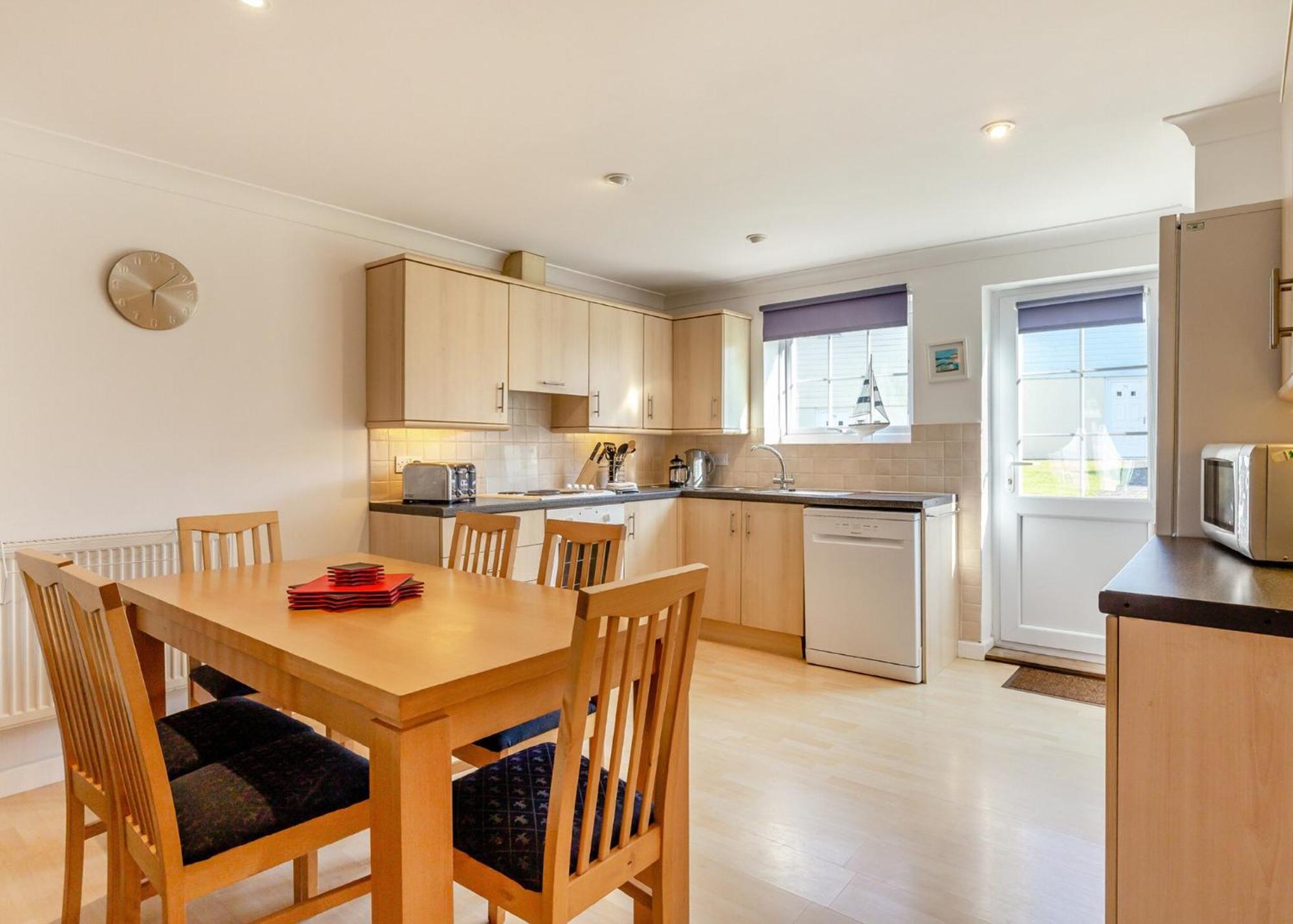 Atlantic Reach Holiday Village New Quay エクステリア 写真